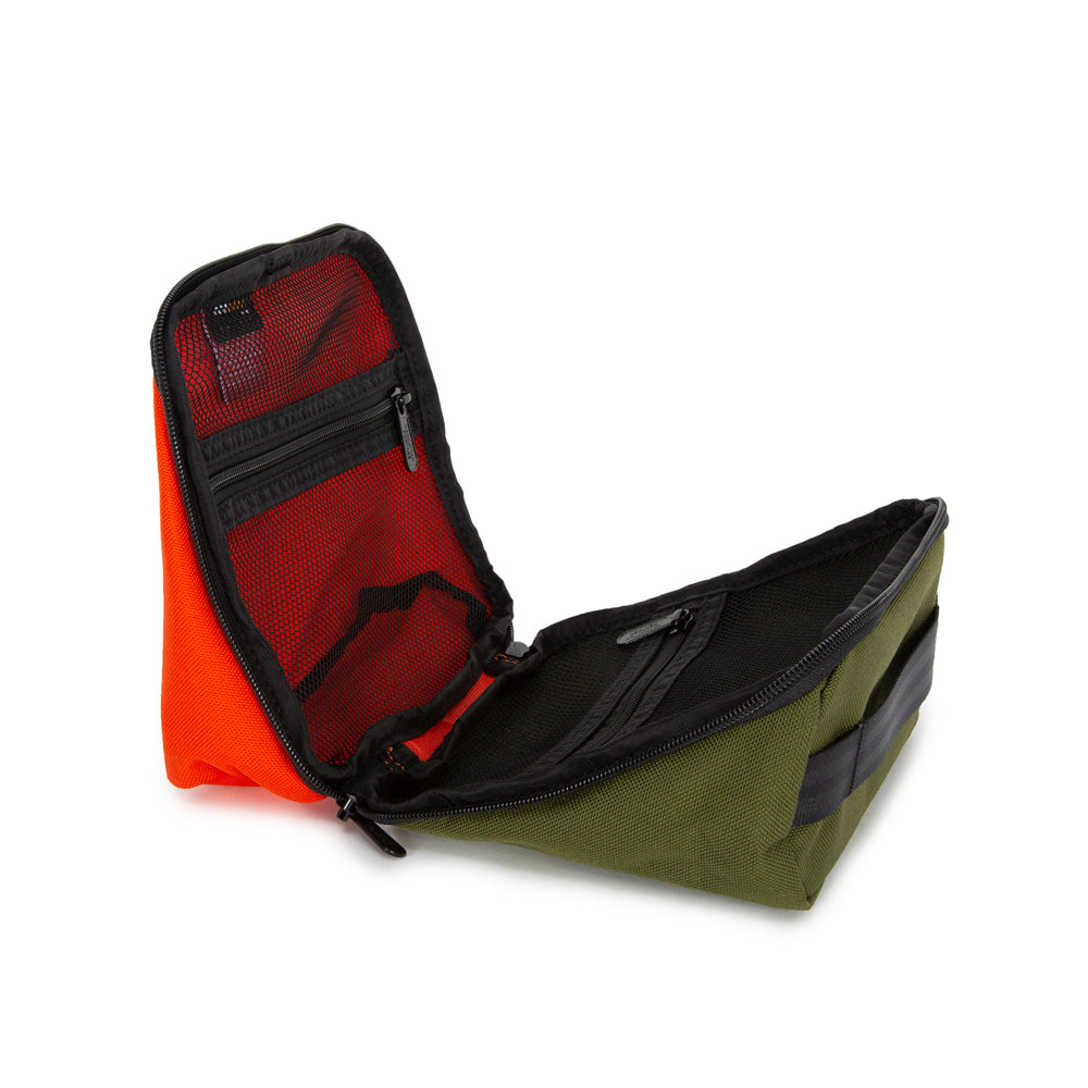Newtown Toiletry Case